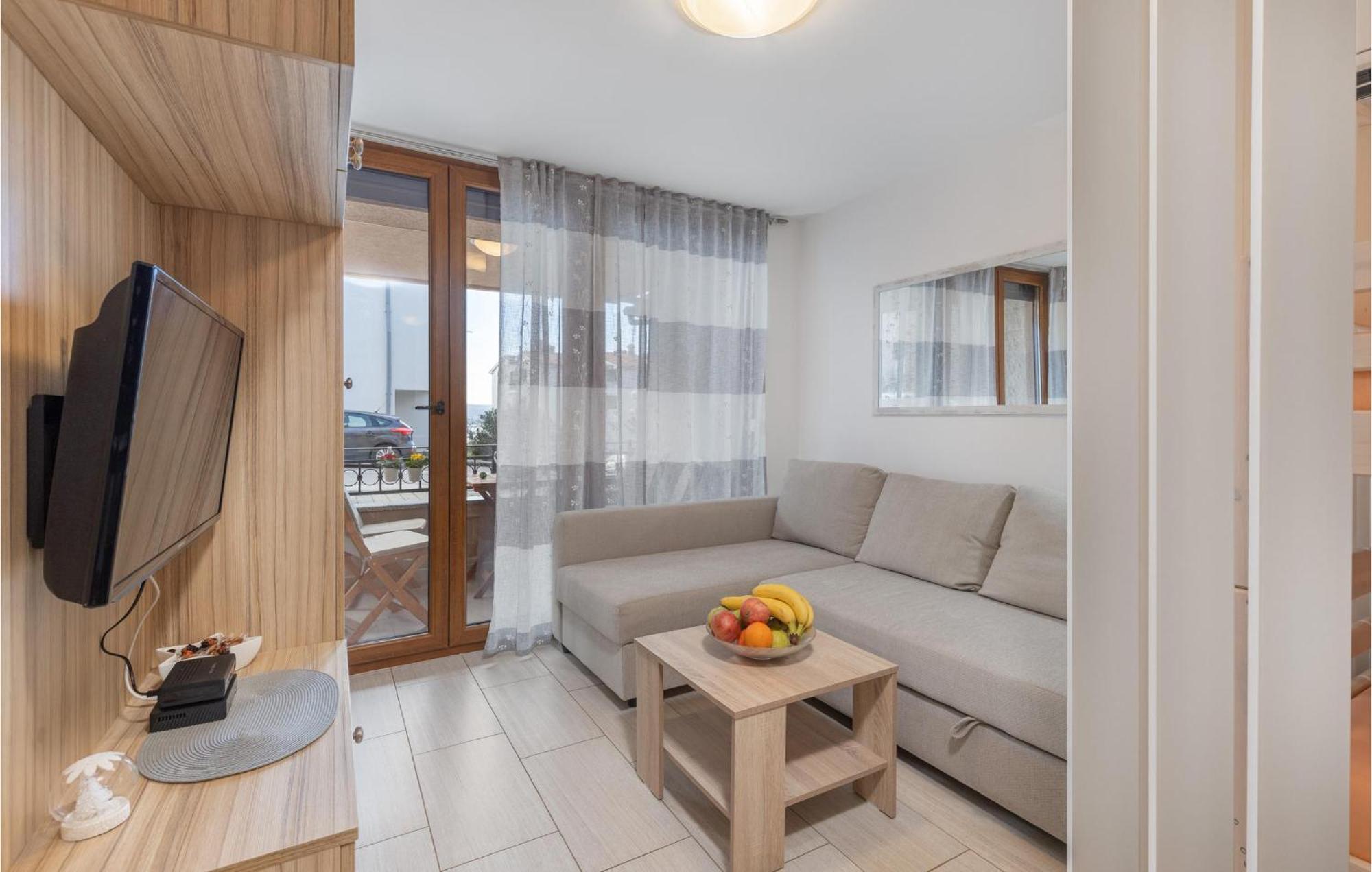 Cozy Apartment In Crikvenica With Kitchen Exterior photo